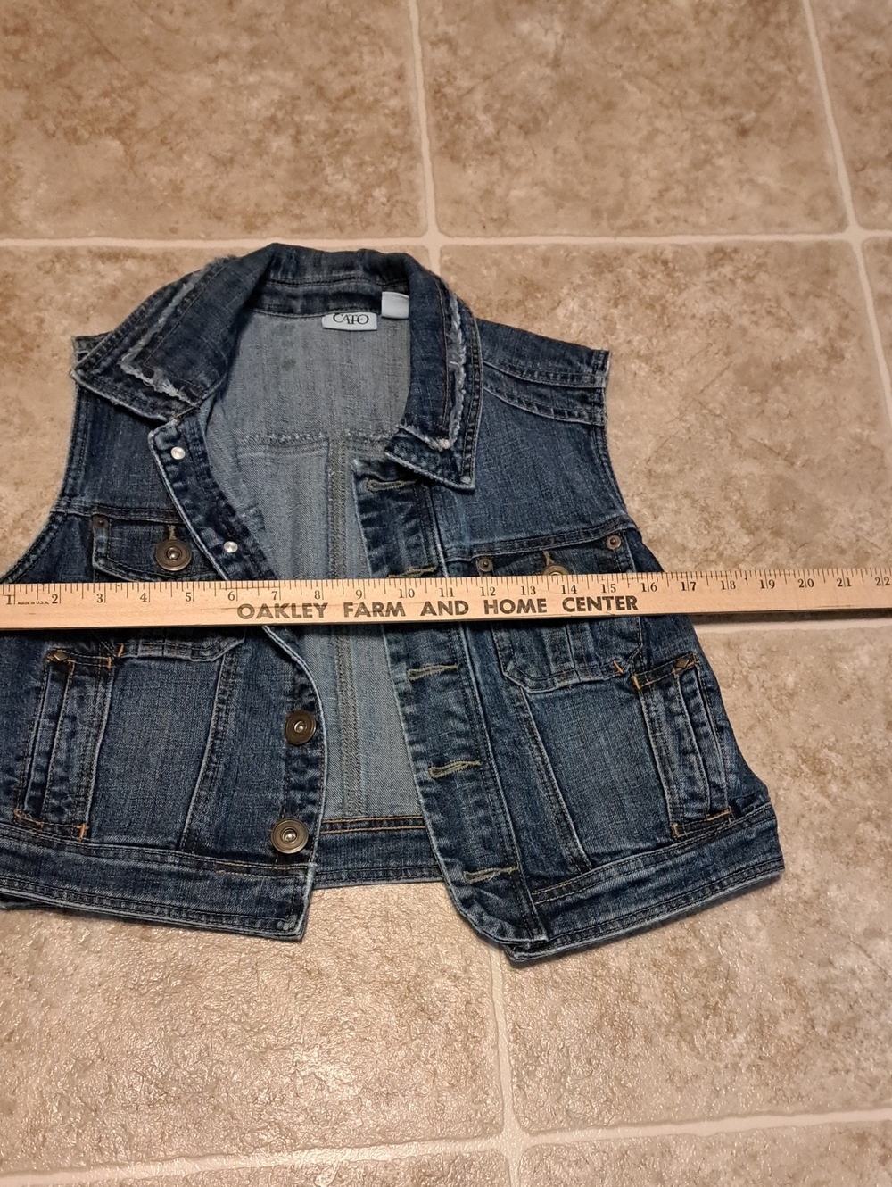 Cato Size S Distressed Indigo Denim Sleeveless Jacket - Picture 7 of 13